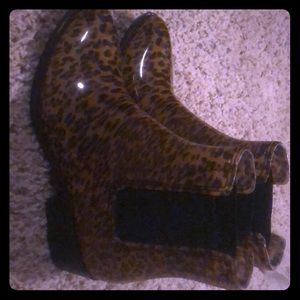 Leopard print ankle boots.